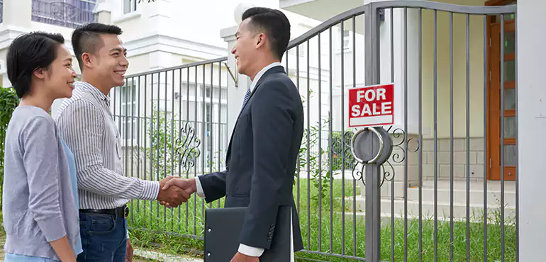 Why Choose Us to Sell Your House in Haysville, KS?